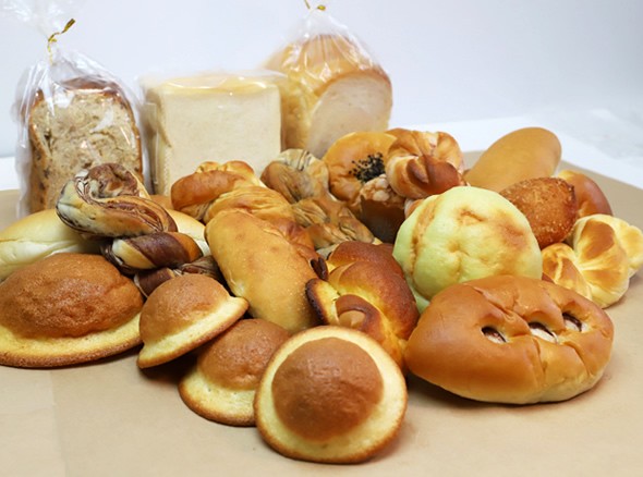 国産小麦とバターを使った ふんわりパンいろいろ詰合せ
