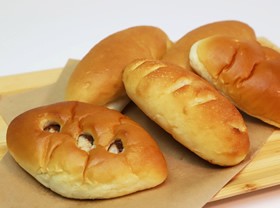 国産小麦とバターを使った ふんわりパンいろいろ詰合せ